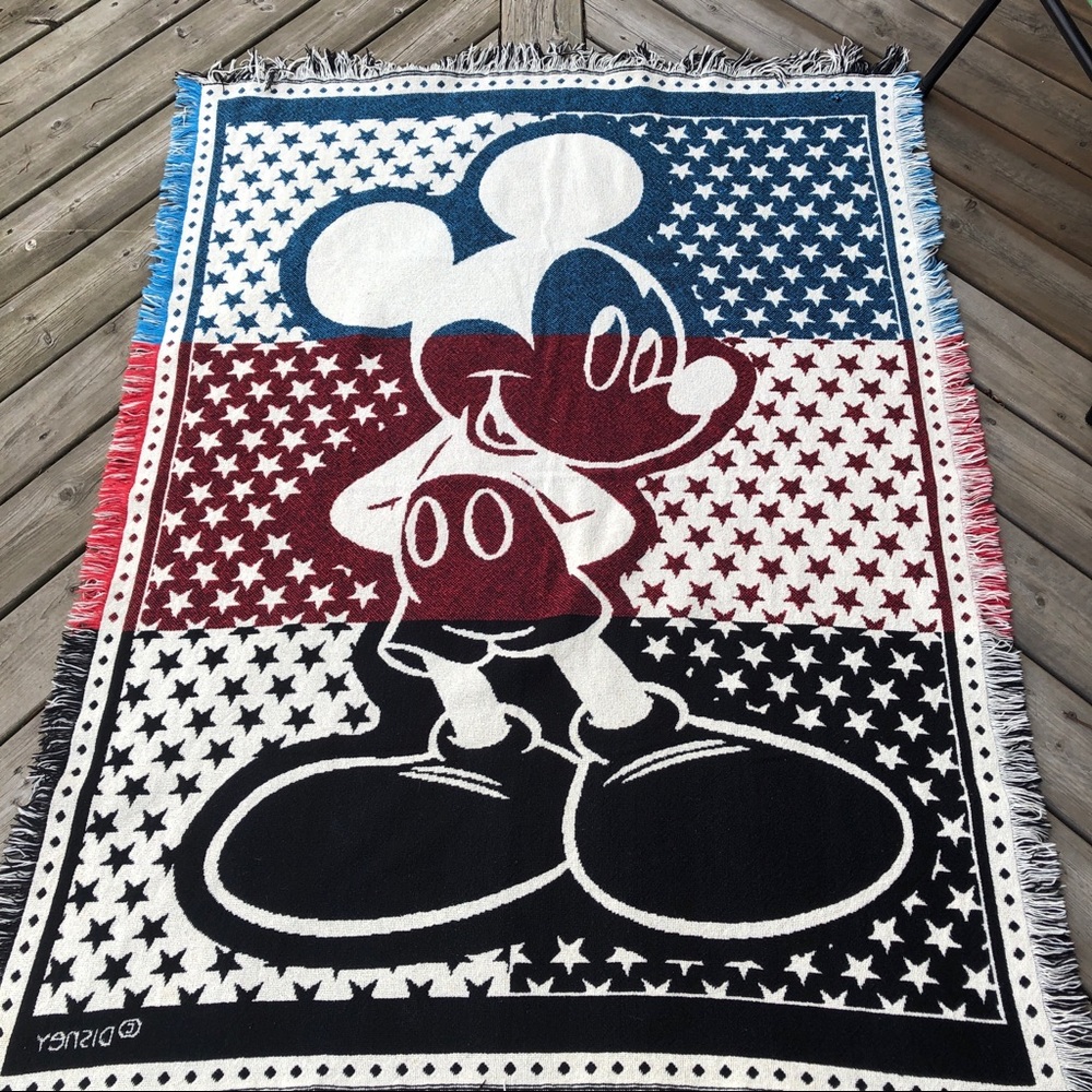 Mickey Mouse Reversible Blanket Woven Fringe Throw Disney Stars Stripes - Picture 2 of 10